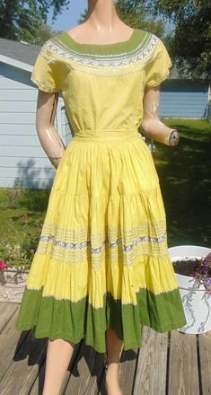 VTG 40/50s Beverly of Arizona Yellow & Green Patio Set Skirt & Blouse 24W | eBay 1950s Mexican Fashion, Spring Vintage Fashion Fitted Skirt, Fitted Vintage Fashion Skirt For Spring, Fitted Skirt For Spring Vintage Fashion, Vintage Skirted Dresses For Spring, Fitted Skirt In 1950s Style For Summer, Fitted 1950s Style Summer Skirt, Vintage Fitted Cotton Skirt, Vintage Skirted Summer Dresses