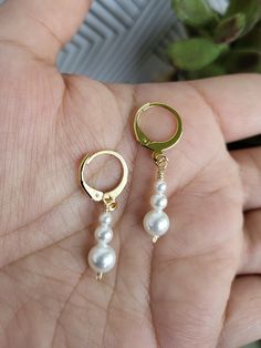 Faux pearl earrings with stainless steel hoop, silver plated copper wire, lenght 3.5 cm. Coquette Style, Faux Pearl Earrings, Earrings Elegant, Ear Piercing, Earrings Wedding, Style Earrings, Jewelry Earrings Hoops, Elegant Earrings, Wedding Earrings