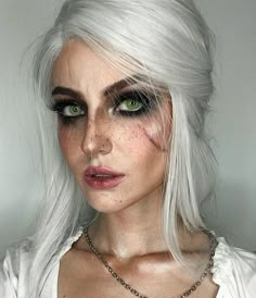 Ciri Cosplay, Witcher Ciri, Ciri The Witcher, Ciri Witcher, Diy Group Halloween Costumes, Renn Faire, Monster Makeup