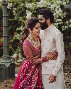 Couple Dress Matching Indian, Wedding Rp, Marriage Dress For Men, Engagement Couple Dress, Best Wedding Suits For Men, Wedding Matching Outfits, Best Wedding Suits, Bride Groom Poses, Engagement Outfit Ideas