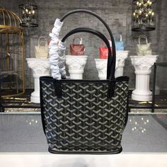 Charm - GOD Bags - 276 A+ Excellent Quality; Contact us if you've any questions in your mind. Goyard Bag, Ladies Handbags, Branded Packaging, Evening Clutch Bag, Grade 1, Luxury Items, Satchel Bags, Evening Bags, Fashion Statement