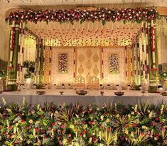 Hindu Wedding Decorations Indoor, Indoor Reception Decorations Indian, Hindu Wedding Decorations Simple, Muhurtham Stage Decoration South Indian, South Indian Wedding Hall Decorations, South Indian Mandap Decor Indoor, Tamil Wedding Stage Decoration, Simple Mandap Decor Indian Indoor, Indian Wedding Mandap Indoor