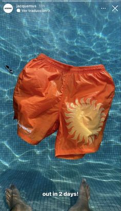 Flat Lay Photography Fashion, Bella Hadid Outfits, Orange Swimsuit, Mens Editorial, Y2k Men, Mens Swim Shorts, Print Swimwear, Boys Swim