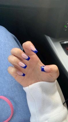 Cute Blue French Tip Nails, Blue French Tip Nails Coffin, Blue Prom Nails, Unghie Sfumate, Formal Nails, Blue Acrylic Nails, French Tip Acrylic Nails, Blue French, Makijaż Smokey Eye