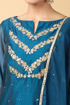 Blue straight kurta with floral thread, mirror and sequin embroidered yoke. Paired with coordinating gharara and dupatta. - Aza Fashions Kurta Patterns, Straight Kurta, Embroidery Floral, Sharara Set, Set For Women, Aza Fashion, Floral Embroidery, Three Quarter, Types Of Sleeves