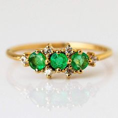 Beautiful Emerald Ring for Her, 925 Sterling Silver, 14k Yellow Gold Plated Ring, May Birthstone, Anniversary Ring, Birthday Gift - Etsy Dream Crystals, Organza Corset, Emerald Green Quince, Initial Birthstone Necklace, Green Quince, Smaragd Ring, Local Eclectic, Natural Emerald Rings