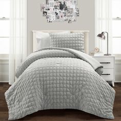 Solid. Textured. Machine Wash, Tumble Dry Low. Lush Decor Light Gray Solid Twin Extra Long Comforter with (Fill) | 21T013322 Parisian Chic Style Home, Grey Comforter Sets, Grey Comforter, Lush Decor, Bob's Discount Furniture, Cozy Style, Bedding Stores, Bedroom Refresh, Make Your Bed