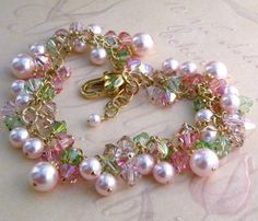 Pink Pearl Bracelet Gold Filled Crystal Cluster by fineheart, $210.00 Swarovski Pearls Bracelet, Beading Bracelets, Pink Pearl Bracelet, Boho Styl, Spring Bracelet, Motifs Perler, Beading Jewelery, Pink Swarovski, Christmas Bracelet