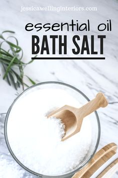 Make quick and easy bath salts with epsom salt and essential oils. This natural and luxurious self-care item will help you relax your sore muscles and it makes the perfect gift too! Make Bath Salts, Peppermint Bath Salts, Diy Bath Salt, Bath Diy, The World Of Interiors, Handmade Holiday Gifts, Modern Christmas Decor