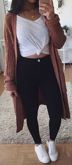 Winter Outfits Tumblr, Vinter Mode Outfits, College Outfits Comfy, College Outfits Winter, Simple Outfits For School, Legging Outfits, Cute Fall Outfits, Wearing Clothes, Casual Fall Outfits