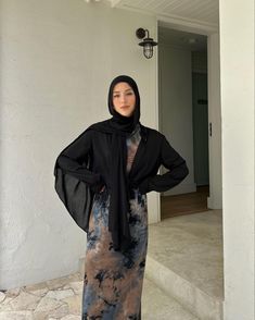 Hijab Outfit Dress, Blazer Outfits Casual, Brunch Fashion, Modesty Outfits, Cute Modest Outfits, Muslim Outfits Casual, Style Inspiration Casual, Mode Abaya, Hijabi Style