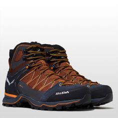 Lightweight Hiking Boots, Mountaineering Boots, Hiking Boot, Gear Head, Mountaineering, Gore Tex, Boots Men, Hiking Boots, Shoes Mens