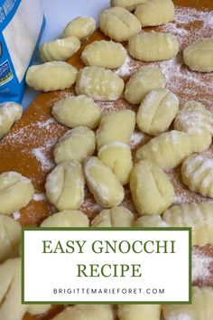 easy gnocchi recipe with powdered sugar on top