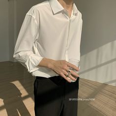 White Polo Long Sleeves Outfit Men, Longsleeves Outfit Men, Hombres Aesthetic, Wattpad Men, Black Long Sleeve Outfit, White Shirt For Men, Casual White Shirt, Muslim Photos, Korean Shirt