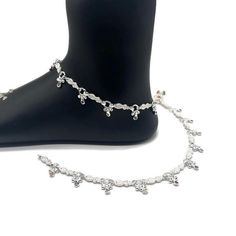 Name of product: 925 Sterling Silver Light Weight Anklet / Silver Payal Weight: 38.1 grams. Length: 26.9 centimeter  FREE EXPRESSS SHIPPING  -----Feedback::- A satisfied customer is our top priority and your feedback forms the backbone of our success. Don't forget to give positive feedback along with good ratings. Thank You White Metal Anklet Perfect For Gifting, White Metal Anklet As Gift, White Metal Anklets For Gift, Festive Silver Sterling Silver Anklets, Silver Toe Ring Anklets For Festivals, Adjustable Silver Anklets For Festivals, Adjustable Silver Anklets For Festive Occasions, Silver Anklet As A Gift, Silver Anklets With Latkans As A Gift