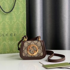 Size: 11.5cm*9cm*3cm It comes with Dust box, Care manual, Tag, and Paper bag. Gucci Bag, Clutch Bag, Paper Bag, Bag Lady, Things To Come, Gucci, Tote Bag, Shoulder Bag, Tags