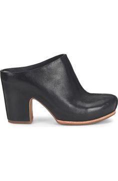 Comfortable Clogs With Arch Support, Casual High Heels With Arch Support, Modern Clogs With Cushioned Footbed And Open Heel, Modern Clogs With Reinforced Block Heel, Comfortable Clogs With Stacked Heel And Round Toe, Casual Closed Toe Mules With Deep Heel Cup, Modern Black Clogs With Arch Support, Modern Mules With Stacked Heel And Round Toe, Synthetic Clogs With Removable Insole And Block Heel