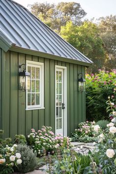 Simple Exterior House Design, Green Sheds Painted, Woodshed Ideas, Green Home Exterior, Green House Paint, Outdoor House Paint, Sage Green House, Town Inspiration, Green House Exterior