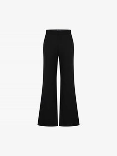 MO&Co. Women's Wool Wide Leg Pants Crafted from comfortable and warm merino wool, these pants are expertly tailored for a straight silhouette. They are designed with a mid-high waist and have functional pockets for easy all-day wear. Features : - Mid waisted, full length, with wide and slightly flared hem- Hook-and-bar closure and Side seam pocket- Made from 100% Merino wool Code: MBD3PAT024The back length of size M is 106cmMATERIALS & CARE Material: 100% WoolREMINDER: All items are measured man Black Wool Wide Leg Office Pants, Chic Black Wool Wide Leg Pants, Modern Wide Leg Wool Pants, Black Wool High-waisted Wide Leg Pants, Black High-waisted Wool Wide Leg Pants, Chic Black Wool Dress Pants, Modern Wool Wide Leg Dress Pants, Modern Wool Wide-leg Dress Pants, Chic Black Wool Bottoms