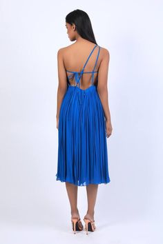 Cobalt georgette backless one-shoulder dress with pleats.
Components: 1
Pattern: Solid
Neckline: One Shoulder
Sleeve Type: Sleeveless
Fabric: Georgette
Color: Blue
Other Details: 
Attached lining
Closure : Back zip and Tie-up
Occasion: Party - Aza Fashions Dress With Pleats, Dress For Women, Women Dresses, Aza Fashion, Shoulder Sleeve, Sleeve Type, Dresses Online, Cobalt, One Shoulder Dress