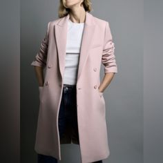 Coat Made Of Wool Blend Fabric. Lapel Collar And Long Sleeves. Front Flap Pockets And Chest Welt Pocket. Tonal Matching Inner Lining. Back Slit At Hem. Front Double Breasted Button Closure. Outer Shell 75% Wool 25% Polyamide Lining 100% Viscose Pale Pink Coat, Wool Coat Outfit, Pink Wool Coat, Outfit Zara, Beautiful Wardrobe, Pink Coat, Coat Outfits, Double Breasted Coat, Zara Jackets