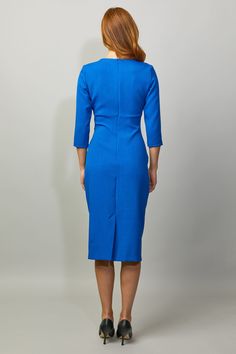 Sophisticated, chic and super versatile, the Ubrique Pencil Dress has the potential to be one of your most hard-working pieces. The luxury moss crepe fabric fits the body beautifully, making the dress not only ultra-flattering but also very comfortable. For a daytime look, pair the dress with a jacket and flats, or wear a classic black heel and some statement earrings for a stunning evening outfit. Designed by our UK sister brand Diva. Luxury Moss Crepe Fabric Concealed back zip Size Small is 44