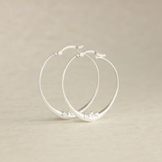 Crescent moon hoop earrings, half moon hoops earrings, delicate moon hoop earrings, Celestial earrings These moon earrings are designed, hand sculpted, cast in silver and finished by hand. You can choose them in matte finishing or high polished finishing! These detailed Moon faced earrings are cast in sterling silver and the diameter is 3.5 cm. We have a SPECIAL OFFER for you! Now, you can choose the whole set (moon earrings and moon ring). Please note to us the size of the ring if you choose th Moon Face Earrings, Half Moon Earrings, Crescent Moon Earrings, Face Earrings, Moon Ring, Moon Collection, Buy Earrings, Nose Hoop, Half Moon