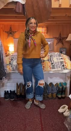 Western Outfits Women Date Night, Summer 23 Outfits, Rodeo Fits, Western People, Country Girl Outfits, Nfr Outfits, Business Fits