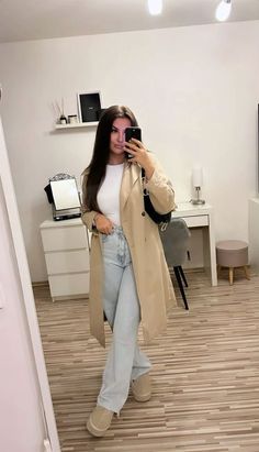 Outfit Trench, Outfit Ideas Modest, Mantel Outfit, New York Outfits, Winter Fashion Outfits Casual, Effortlessly Chic Outfits