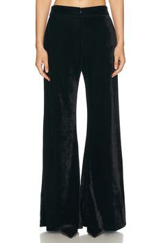 Self: 96% polyester 4% elastane, Lining: 95% polyester 5% elastane.  Made in Brazil.  Hand wash.  Hidden front zipper closure.  Side slant pockets.  Wide leg design.  Velvet fabric.  .  .  .  .  .  .  .  .  . Wide Leg Pant, Purple Lilac, Leg Design, Made In Brazil, Tailored Trousers, Velvet Fabric, Bottoms Pants, Front Zipper, Black Pants