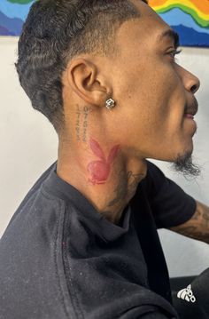 Name Face Tattoo Men, Behind Ear Tattoo Men Design, Small Neck Tattoos Men, Face Tattoo Men, Word Neck Tattoos, Back Of Neck Tattoo Men, Playboy Tattoo, Back Ear Tattoo, Small Dope Tattoos