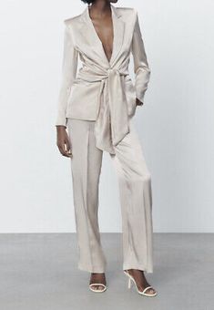 Pinterest Zara Suits Women, Zara Suits, Satin Suit, Satin Trousers, Satin Blazer, Long Blazer, Grey Blazer, Fitted Blazer, Zara Jackets