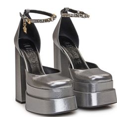 100% Authentic Guaranteed Allow 5 Days Handling Time Grey Satin Pump. Ankle Strap With Crystals. Medusa Pendant. Square Toe. High Heel. Double Platform. Outside: 100% Fabriclining: 100% Leathersole: 100% Leather Heel Height: 5,91plateau Height: 2,36 Grey Platform Heels, Versace Medusa Platform Heels White, Luxury Metallic Leather Heels, Silver Leather Platform Heels, Silver Metallic Leather Heels For Evening, Luxury Metallic Heels For Gala, Luxury Metallic Closed Toe Heels, Luxury Silver Heels With Metal Feet, Silver Metallic Leather Party Heels