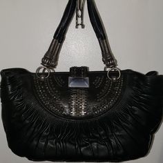 Gently Used Bags Christian Dior, Dior Bag, Christian Dior, Marc Jacobs, Limited Time, Satchel, Dior, Bag Lady, Shoulder Bag