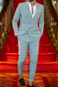 Man wearing a grey double breasted suit. Double Brest Suit, Double Brest Suit Men, Double Breasted Suit Men, Suit For Men Wedding, Windowpane Suit, Prom Suits For Men, Double Breasted Tuxedo, Best Blazer