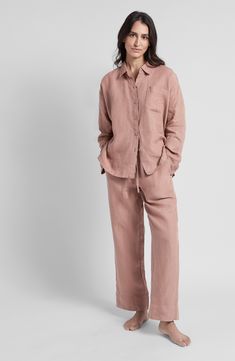 Activate 'Relax Mode' in these couch-beckoning lounge pants made from garment-washed linen for a soft, lived-in-feel from the first wearing. 30" inseam; 20" leg opening; 14" front rise; 14" back rise (size medium) Elastic/drawstring waist Front slant pockets 100% European flax Machine wash, line dry Made in Portugal OEKO-TEX®–certified materials free of harmful substances Casual Relaxed Fit Bottoms For Home, Linen Pants For Lounging, Casual Linen Lounging Bottoms, Linen Lounging Pants, Casual Linen Lounging Pants, Comfortable Linen Lounge Pants, Comfortable Linen Pants For Loungewear, Comfortable Linen Loungewear Pants, Spring Linen Lounging Pants