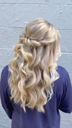 Bridesmaid Hairstyles Half Up Half Down Brunette, Grad Hairstyles, Blonde Wedding Hair, Cute Prom Hairstyles, Half Up Half Down Hairstyles