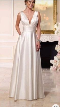 Wedding Dress Over 40, Older Bride Wedding Dress, Bride Tips, Old Wedding Dresses, Dresses Bride, Second Wedding Dresses, Stella York Wedding Dress, Gaun Fashion, Stella York