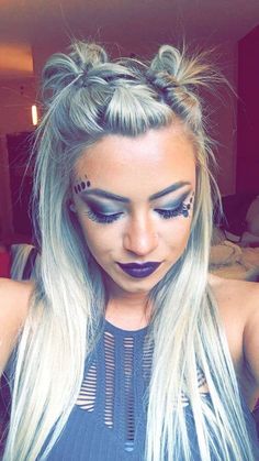 33 Cool Braids Festival Hairstyles Rock Concert Hairstyles, Braids Festival, Music Festival Hair, Festival Makeup Rave, Festival Makeup Glitter, Concert Hairstyles, Blond Balayage, Cool Braids