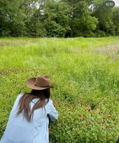 Farm Aesthetic, Miley Stewart, Kacey Musgraves, Cowgirl Aesthetic, A Simple Life, Western Chic, Branding Photography, Cowgirl Style, Photography Branding