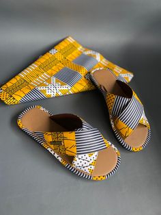 African Fabric Accessories, African Print Shoes, Sandals Outfit Summer, Shoe Hacks, Shoe Advertising, African Shoes, Shoe Makeover, African Bag, Diy Sneakers