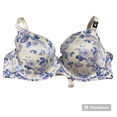 Victoria’s Secret, 36 D, White With Blue Flower Print Bra, New With Tags Size: 36 D Style: Body By Victoria Blue Flower Print, Blue Bra, Printed Bras, Summer Fashion Outfits, Blue Flower, Flower Print, Flower Prints, Blue Flowers, Women's Intimates