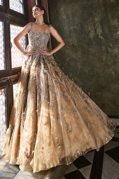 Golden floor length bridal gown with all over sequins, zardozi, cutdana embroidery in abstract pattern. - Aza Fashions Olive Gown, Dolly J, Peach Gown, Organza Bridal, Golden Gown, Detachable Cape, Modern Gown, Organza Embroidery, Gown Gold