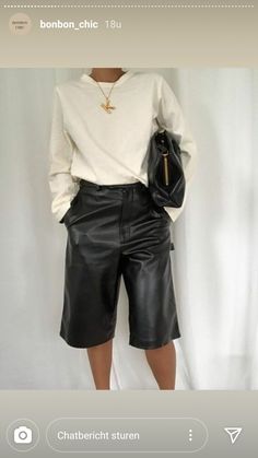 Semi Formal Mujer, Minimal Stil, Short Cuir, Minimalist Moda, Culotte Shorts, Autumn Trends, Queer Fashion, Casual Chique