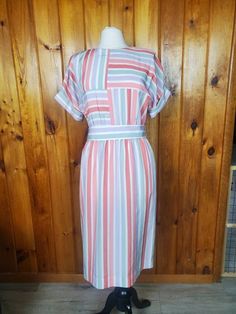 "Vintage lealie fay  Tag size 12  Striped abstract dress  Belt at the waist  Armpit to armpit 20\" across  Waist 17\" Length 43 inches  Let this classic take to a suny day in the 70s in a farrah fawcet kind of way ! A6" Retro Striped Knee-length Dress, Retro Striped Lined Dress, Retro Striped Midi Dress, Retro Striped Dresses For Spring, Retro Striped Spring Dresses, Spring Retro Striped Dresses, Farrah Fawcet, Vintage 70s Dress, 60s 70s Fashion