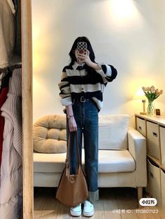 Outfit inspo Semi Casual Outfit Women, Modest Girly Outfits, Stylish Outfits Casual, Semi Formal Outfit, Ulzzang Style, Outing Outfit, Simple Style Outfits, Fashion Top Outfits