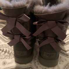 Dark Gray 2 Bows Gray Uggs, Ugg Bailey Bow, Bailey Bow Uggs, Shoes Ugg, Ugg Bailey, Bailey Bow, Winter Rain, Womens Uggs, Ugg Shoes