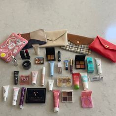 Benefit, The Balm, Origins, Purlisse, Glam Glow, Pur, And Sooo Many More Brands Including 5 Ipsy Makeup Bags. 35 Piece Set Brand New Bulk Beauty Supplies, Wholesale Makeup Vendors, Best Face Makeup Products, Makeup Samples Freebies By Mail, Ipsy Glam Bag Plus, Wholesale Makeup Suppliers, Best Makeup Sets, Buy Makeup Online, Inexpensive Makeup