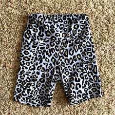 Never Been Worn!! Leopard Print Bike Shorts With Side Pocket. Comfortable Cotton Material! Casual Biker Shorts For Cycling, Summer Cycling Bottoms With Built-in Shorts, Casual Athletic Shorts With Built-in Shorts For Cycling, Casual Fitted Biker Shorts For Cycling, Summer Cycling Shorts, Casual Short Leg Activewear For Cycling, Casual Activewear For Cycling With Short Legs, Casual Short-leg Activewear For Cycling, Casual Cycling Activewear Shorts