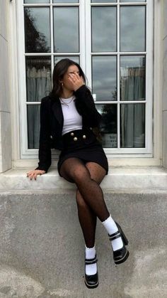 Loafers Outfit, Italy Outfits, Outfit Inspo Fall, Girly Outfits, Lookbook Outfits, Preppy Outfits, Outfits Casuales, Cute Casual Outfits